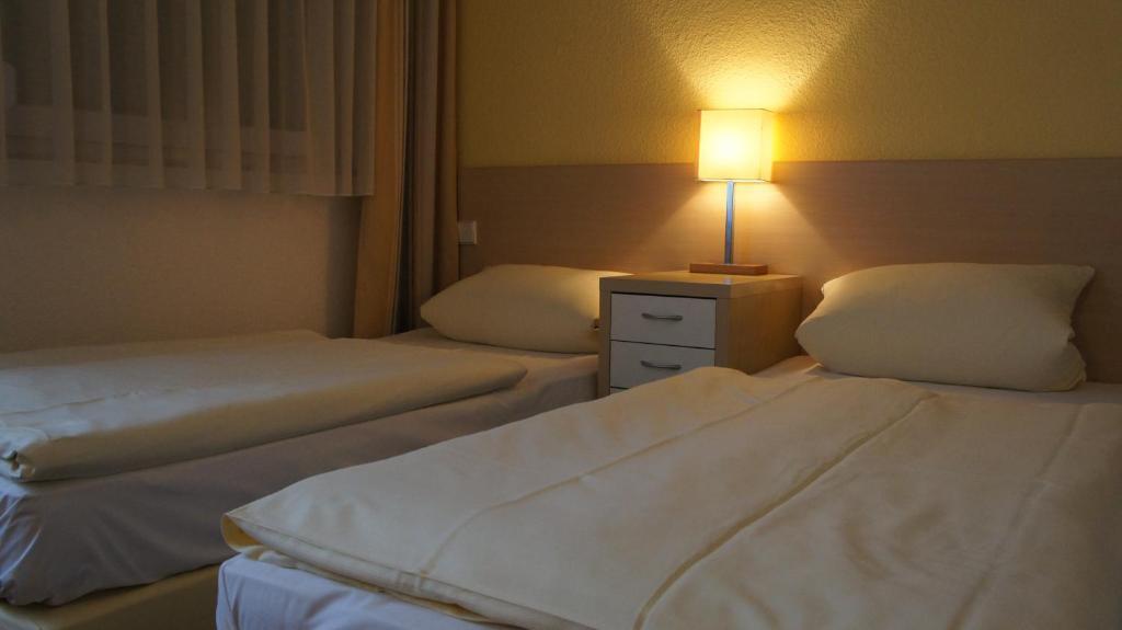 Hotel Jägerhof Wiesbaden Zimmer foto